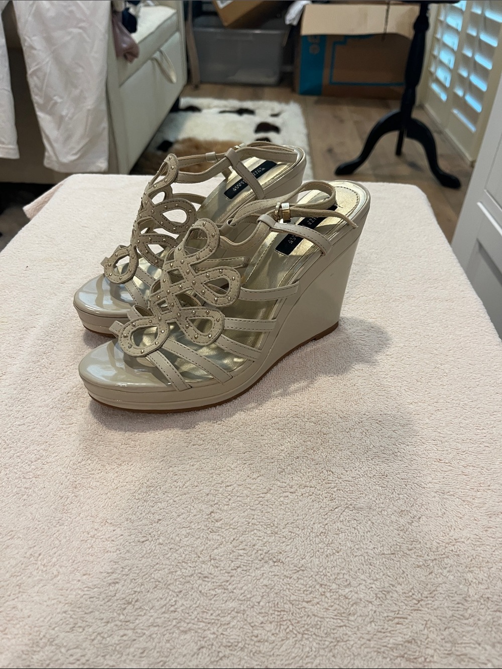 White House Black Market taupe colored gladiator wedge sandals. Size 8m